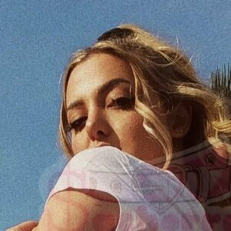 freesachorra sexy actress picture