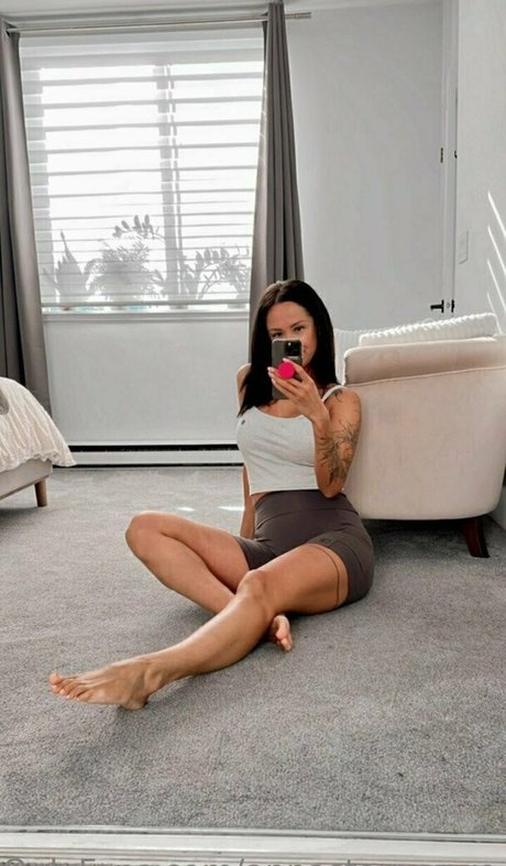 annastormxoxo pornstar beautiful img