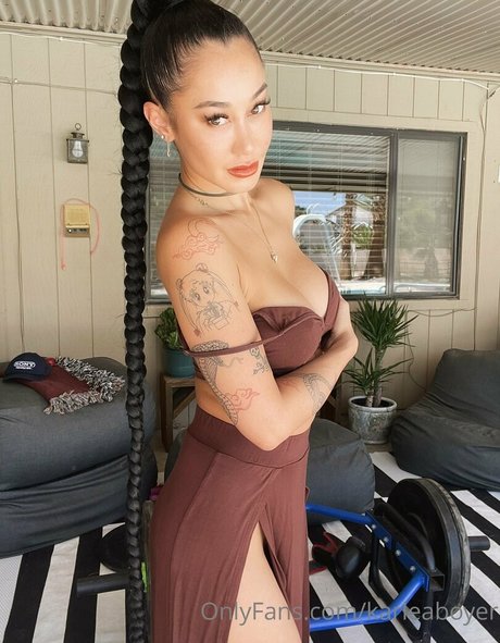 karleaxoxo erotic pornstar gallery