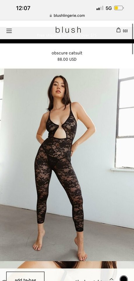 bigtitsandsmart model nudes archive