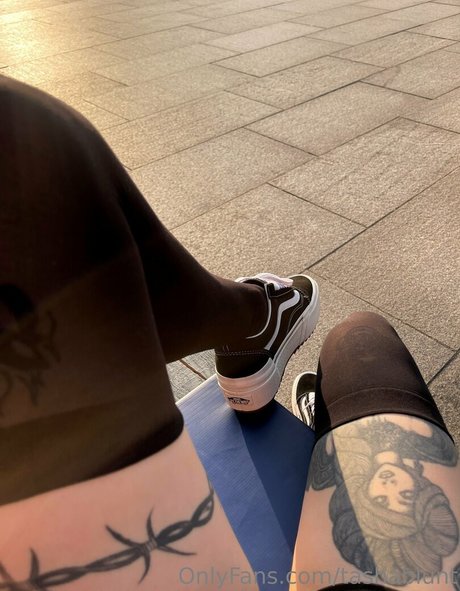 tashablunt nice actress images