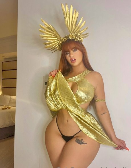 elyybella hot star photos