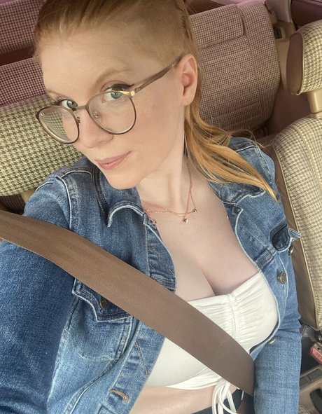 gingergirlie pornstar hot galleries