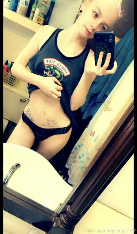 petitepixie69 profile image