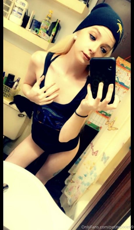 petitepixie69 nude actress image