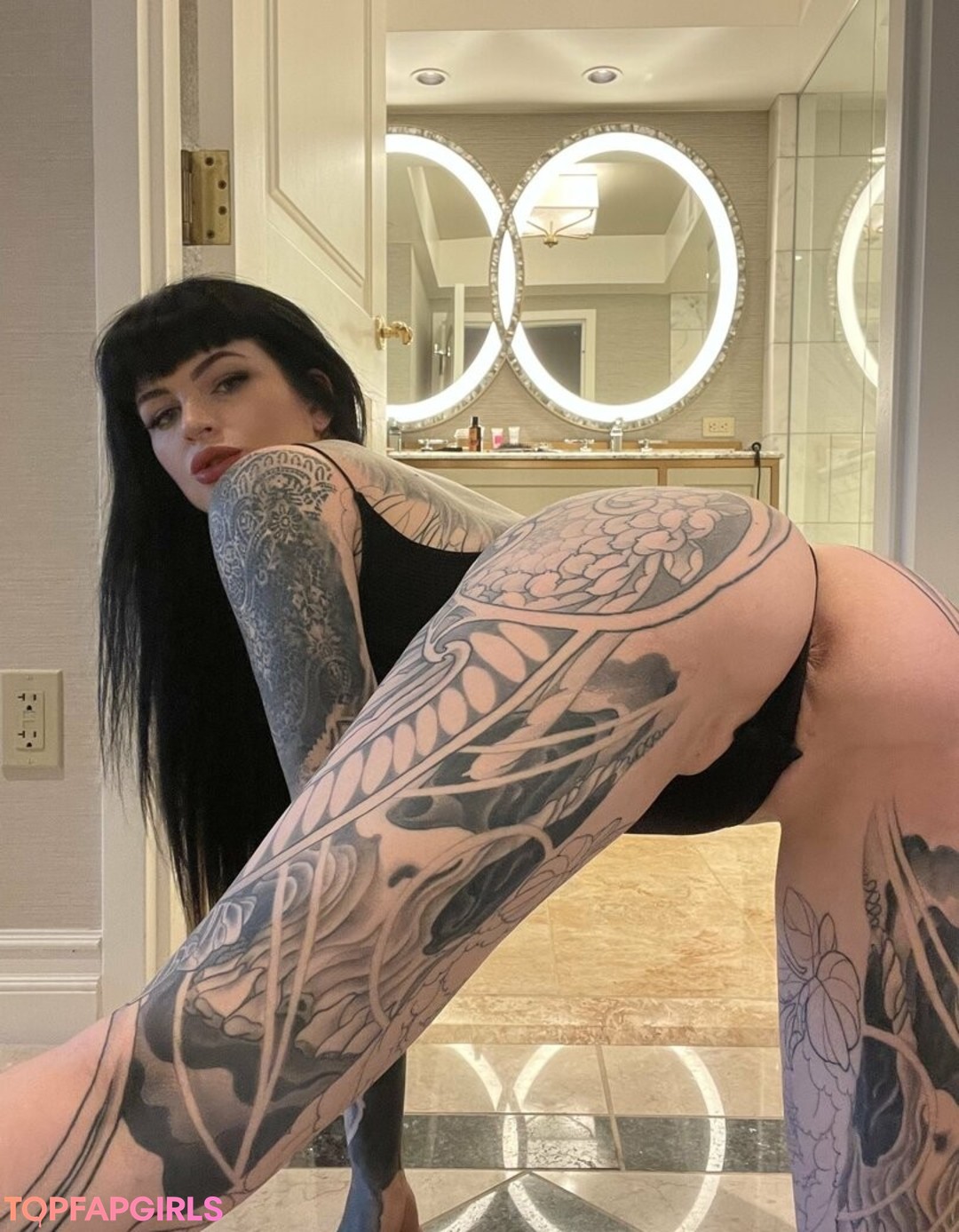 Penny Suicide pornstar top picture