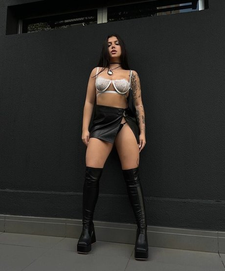 boy onlyfans nudes picture