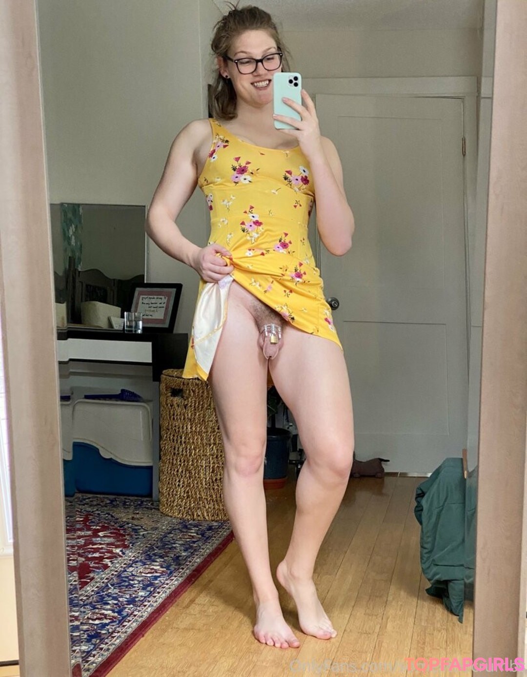 somelittlecrumbs erotic actress img
