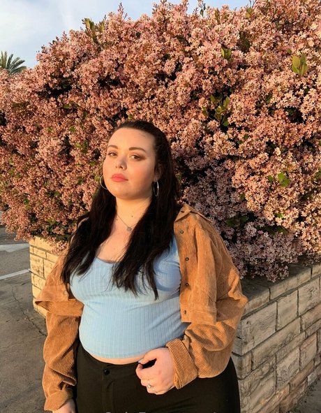 queenmaison model hd pictures