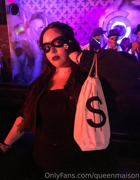 queenmaison pretty actress archive