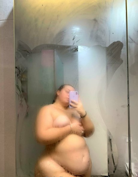 queenmaison sexy model photos