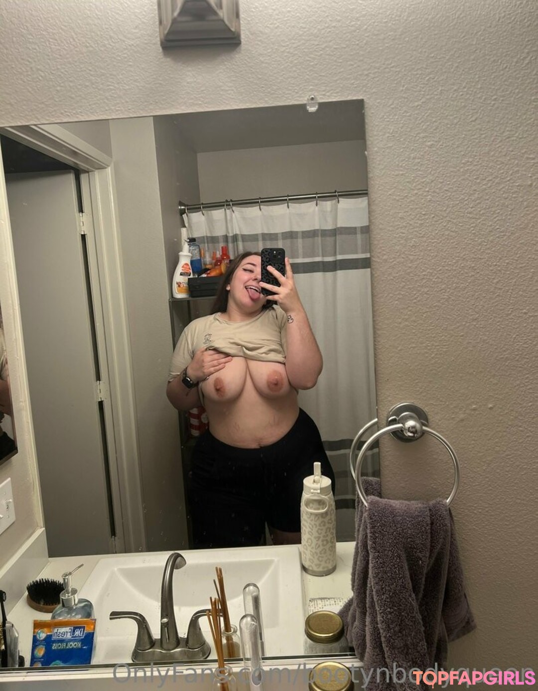 kitchen sex onlyfans beautiful nude picture