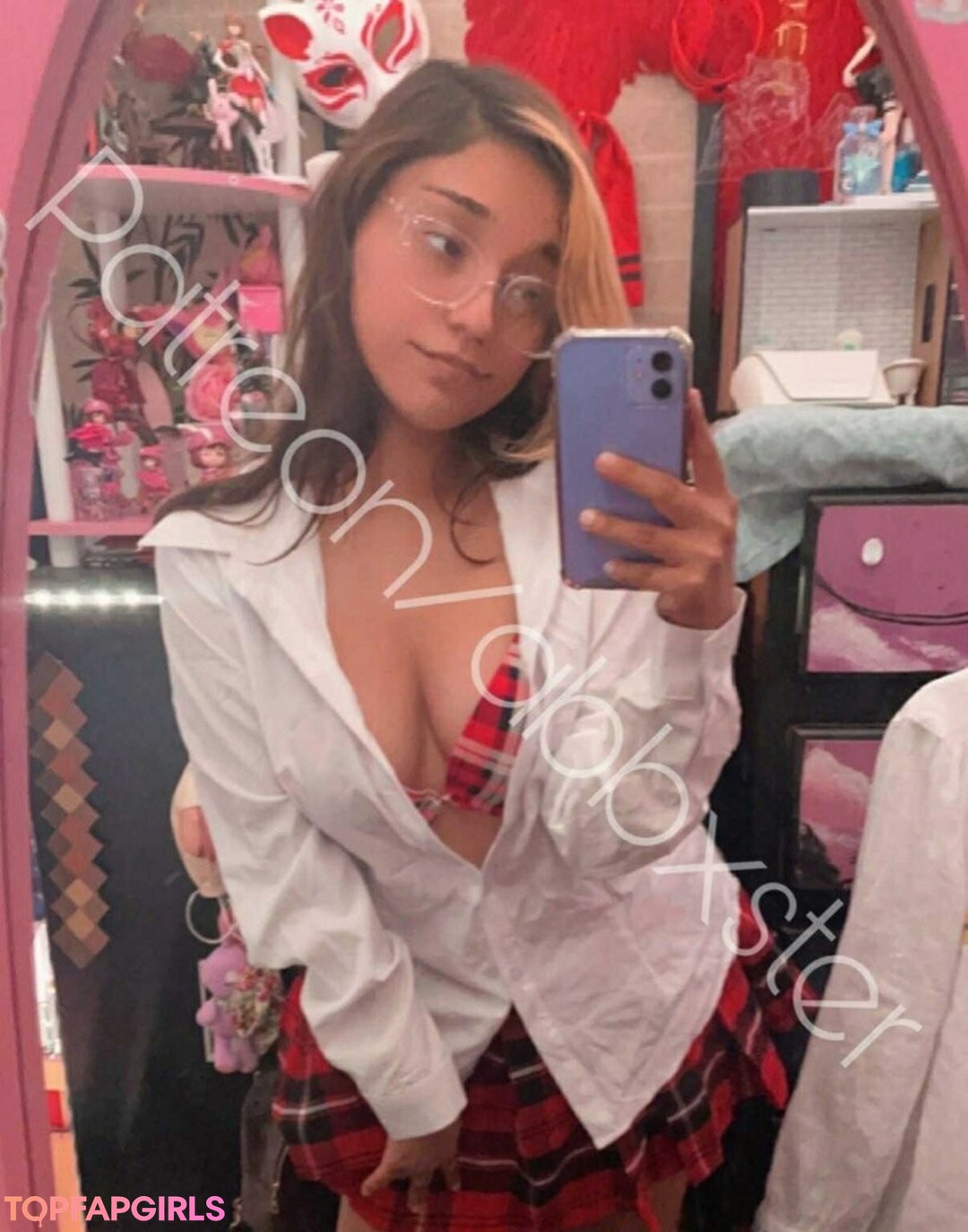 Abbxeh free actress pic