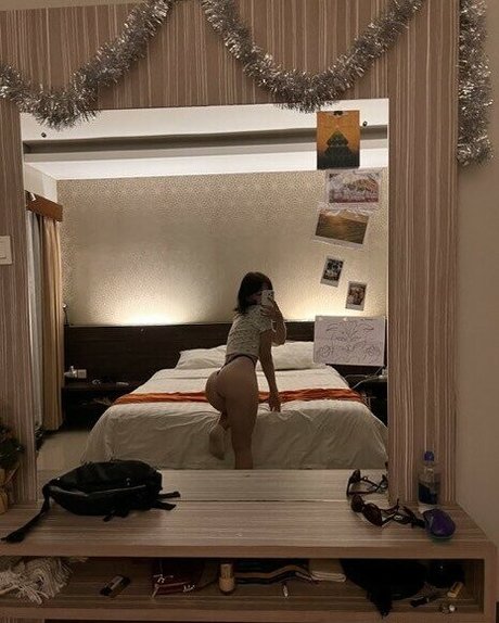 Story ri naked star gallery