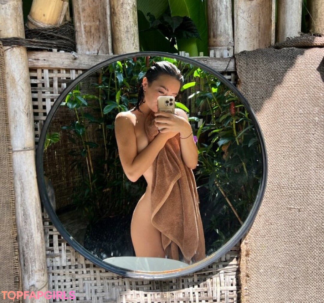 Story ri nude star galleries