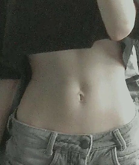 Ana Langdon nude actress gallery