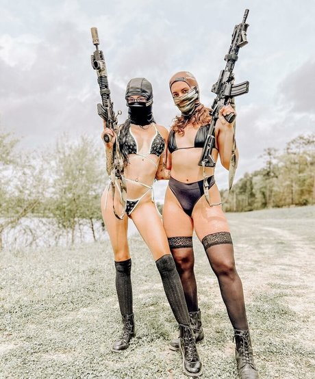 Gun Bunnies hot star photo