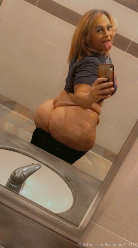 lolabooty111122 best model pictures