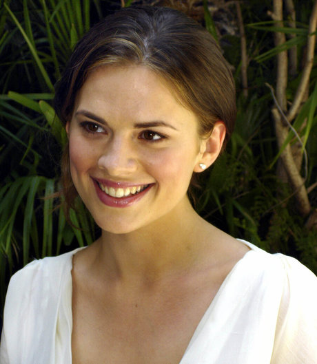 Hayley Atwell pretty star photos