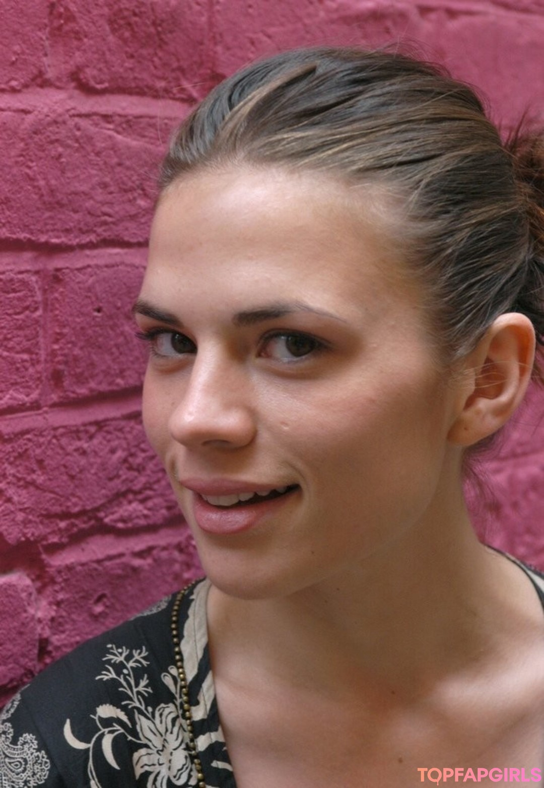 Hayley Atwell erotic model image