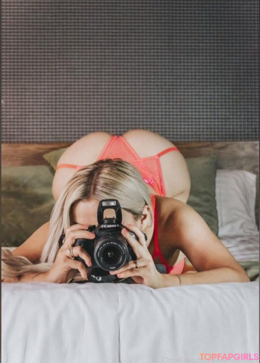 Alemia Rojas top profile image