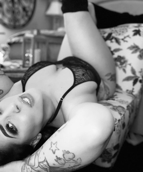 Sydneyxtaylor model gallery