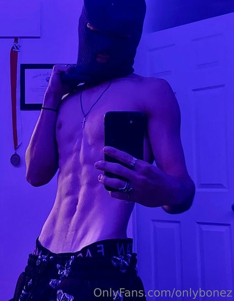 onlybonez nude star picture