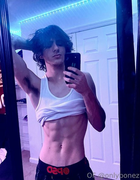 onlybonez beautiful actress photos