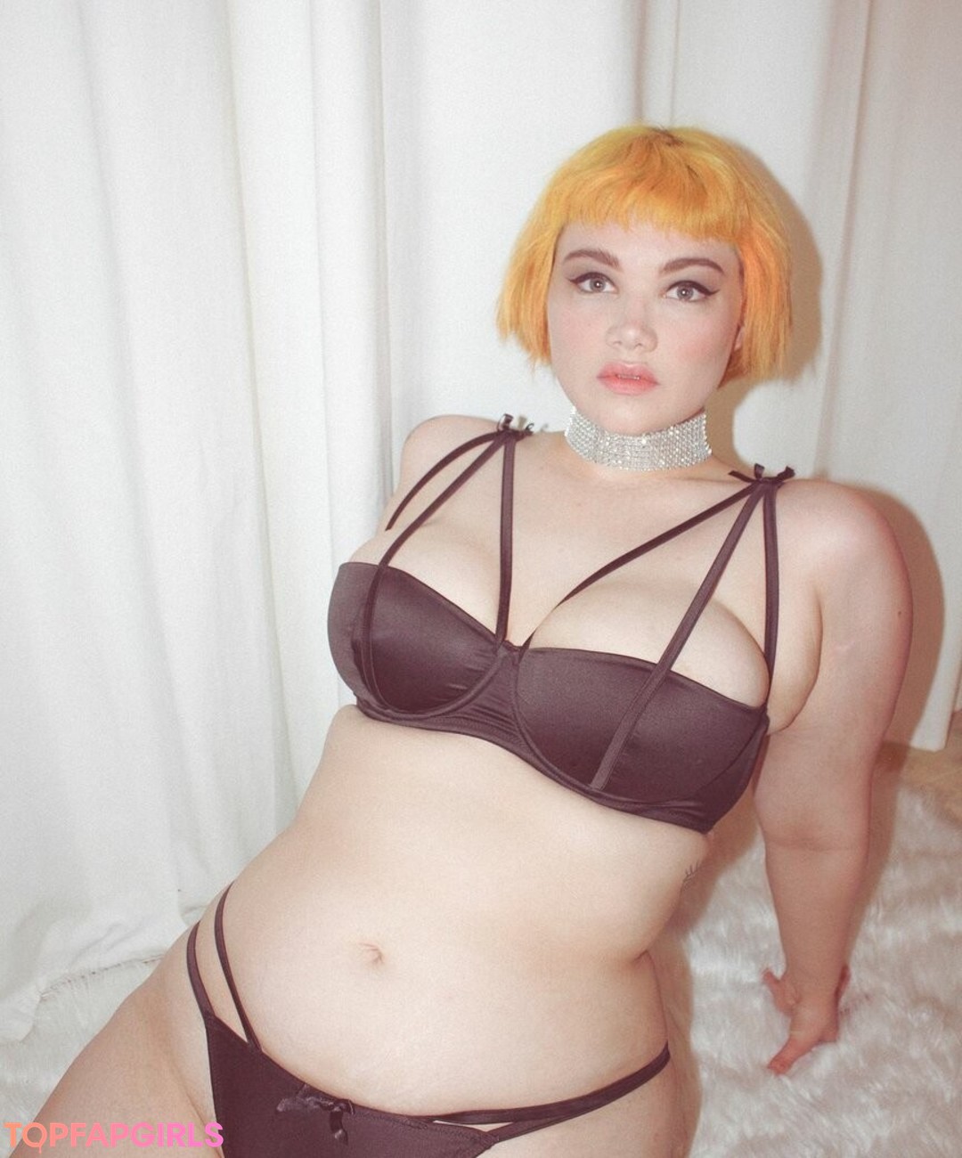 mature slut onlyfans exclusive pic