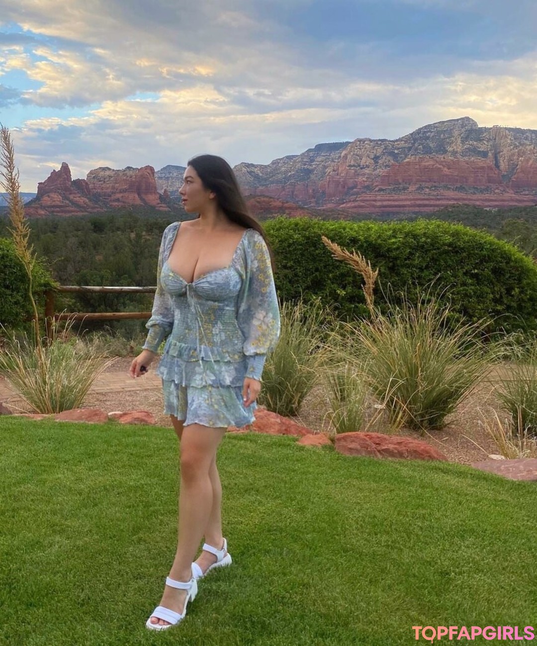 curvy xxx onlyfans hot nude photo