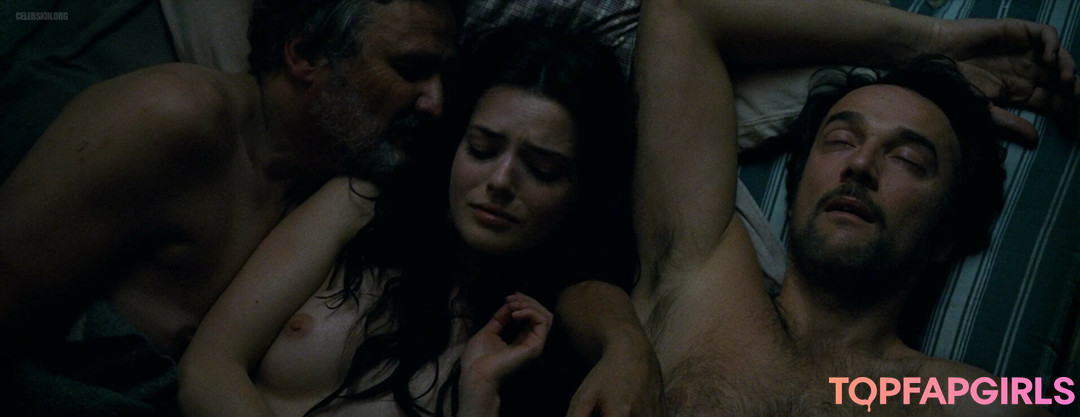 Roxane Mesquida model art img
