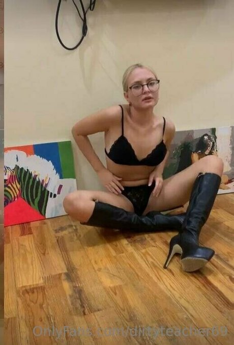 dirtyteacher69 naked pornstar galleries