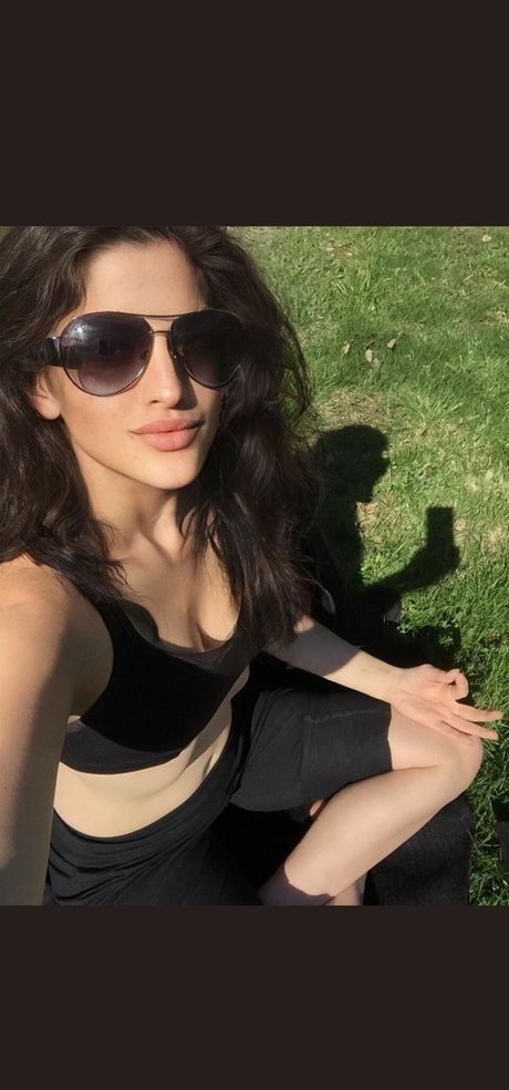 Divajilly sex model img