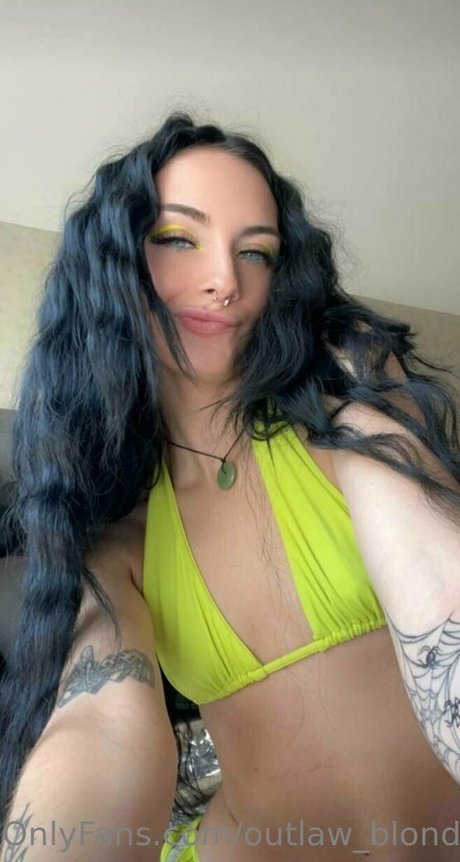 gloryhole princess onlyfans adult pic