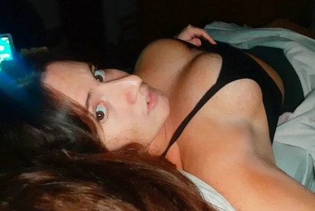 Antonella Greco pornstar adult img