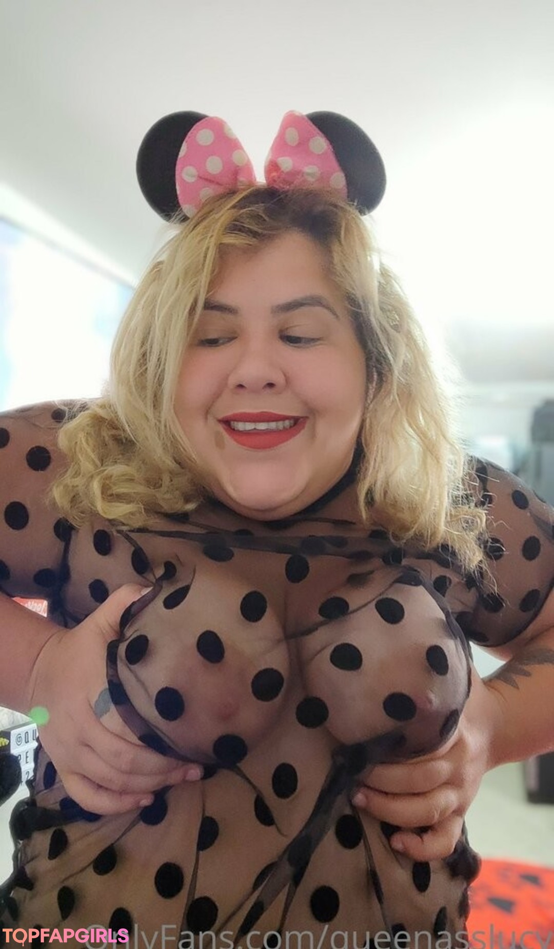 wetbigpussy pretty star images