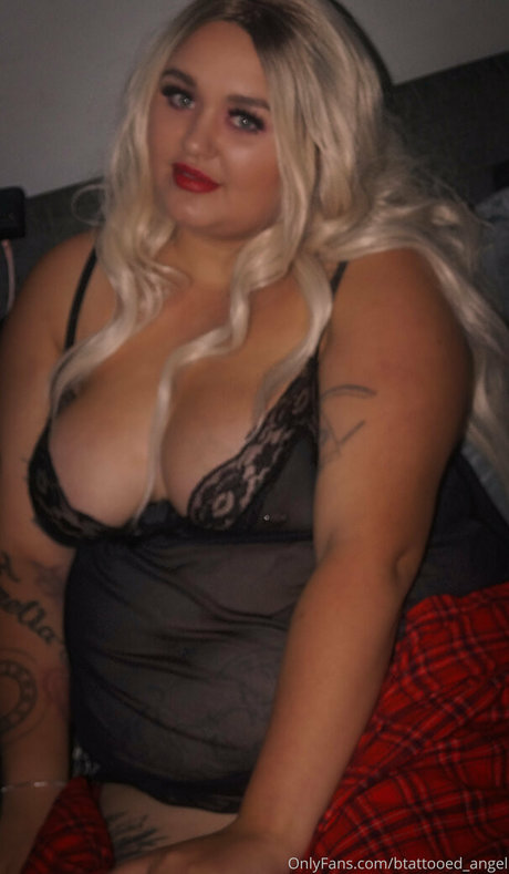 fitness model onlyfans pornographic pic