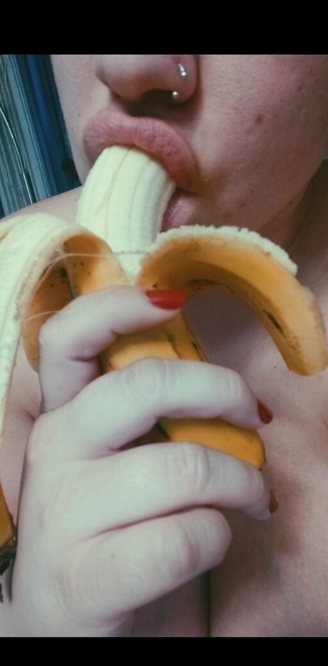 girlonfire12 top star pic