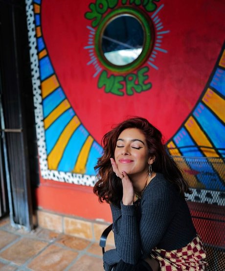 Samicamusic xxx actress gallery