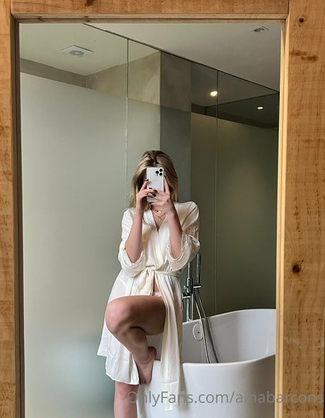 ainabarcons model adult pics