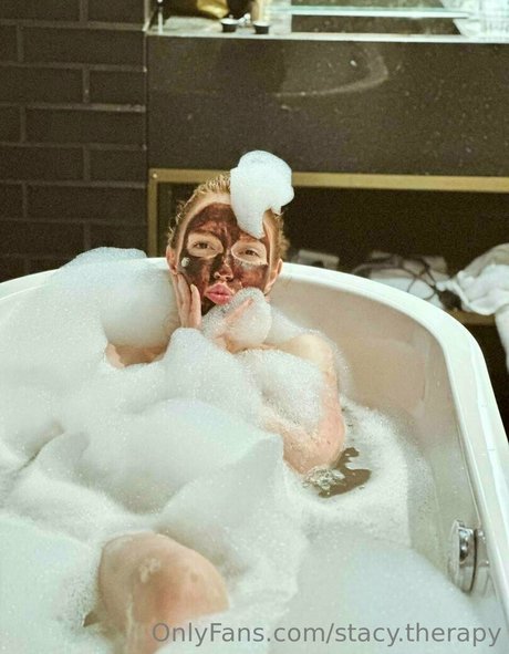 stacy therapy top star image