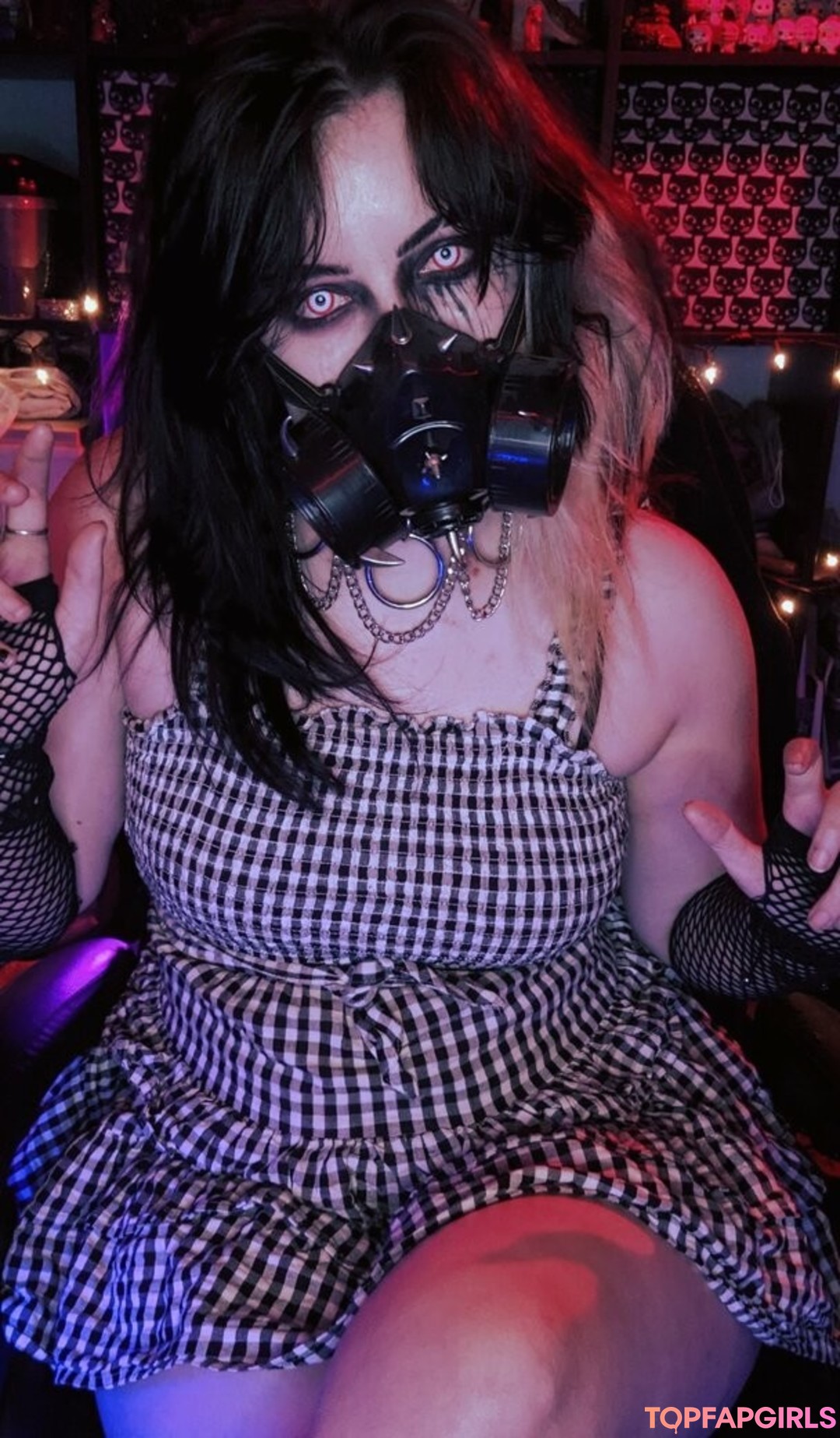 Easygoinggoth star nudes images