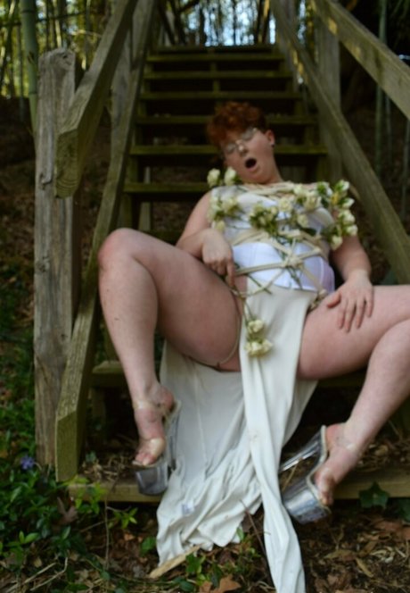 black hair milf onlyfans free sexy pictures