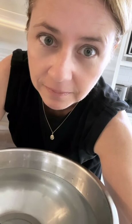 Jenna Fischer erotic pornstar images