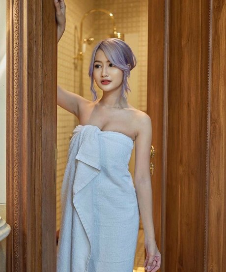 Kameaam porn actress img