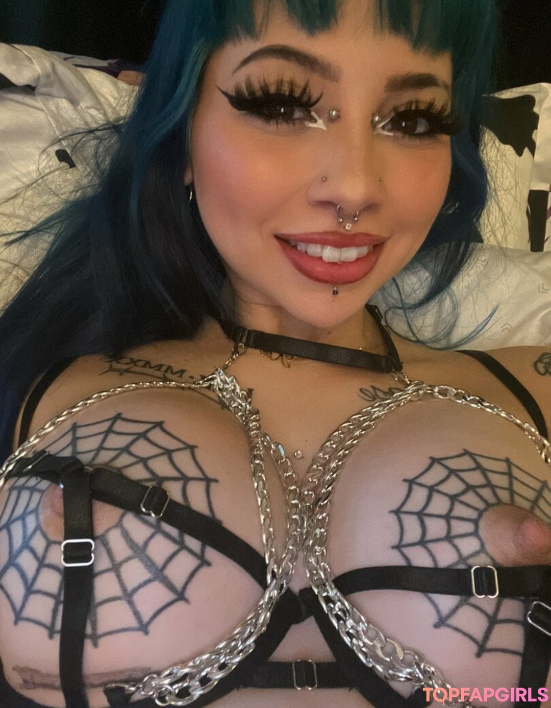 Babyluci sexy actress photo
