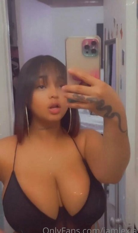 iamlexia perfect pornstar gallery