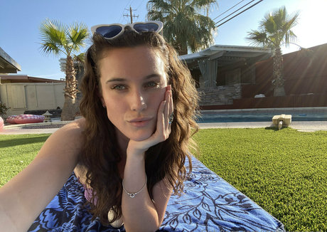 teacher milf onlyfans hot porn pics