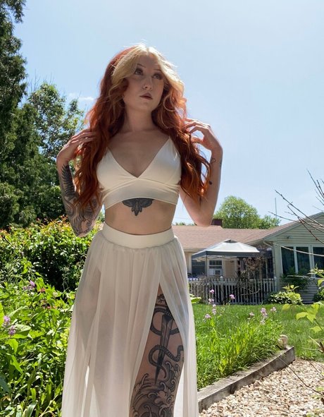 Morgan Adams star perfect pics