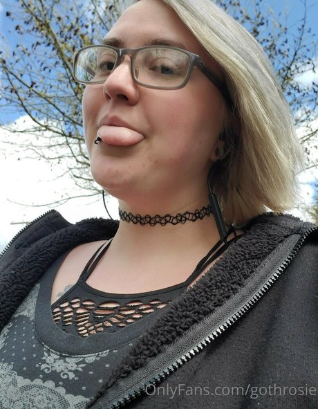 clothed onlyfans sexy nude picture